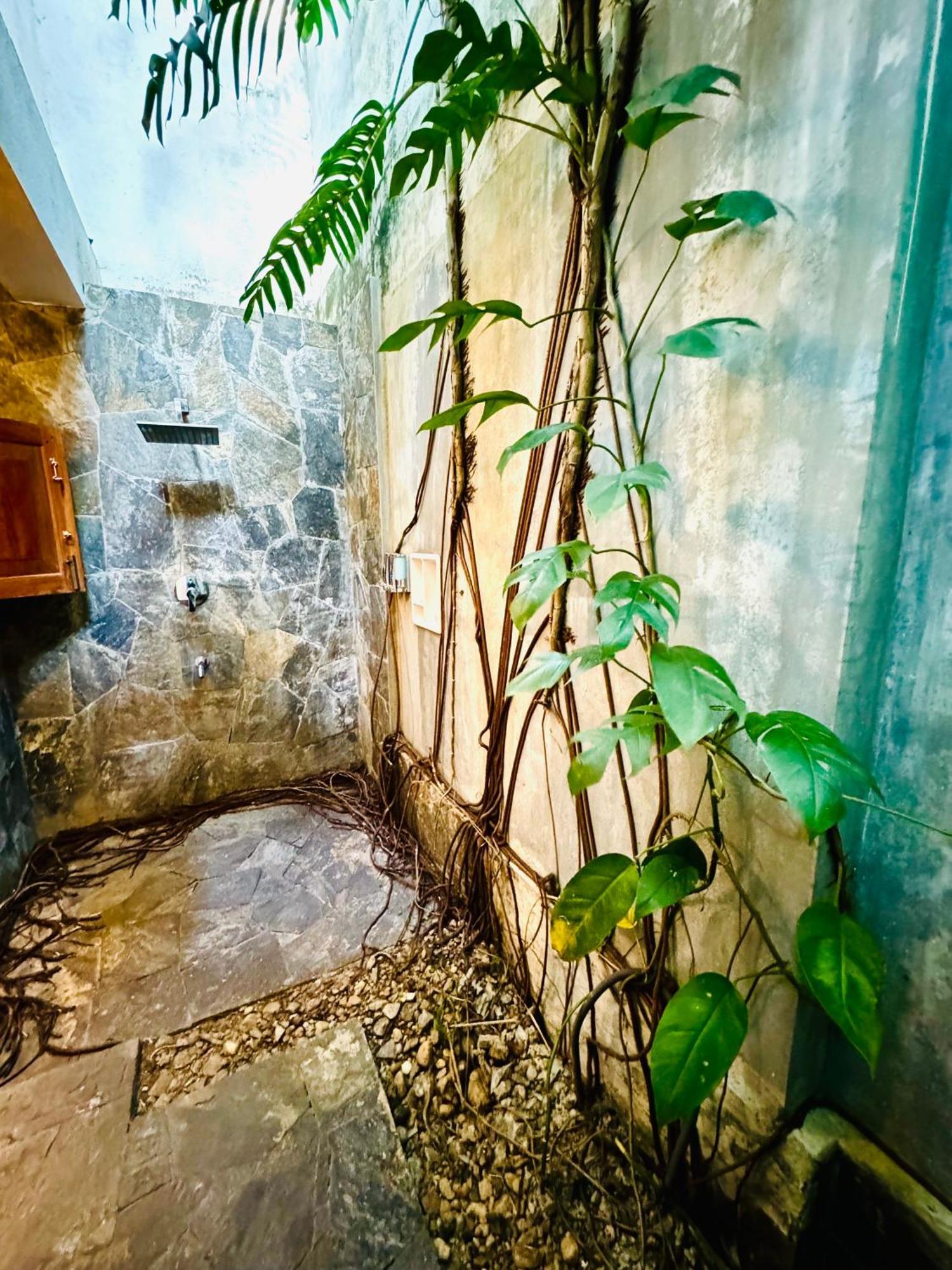 Anama By Queens Mount Tangalle Exterior photo